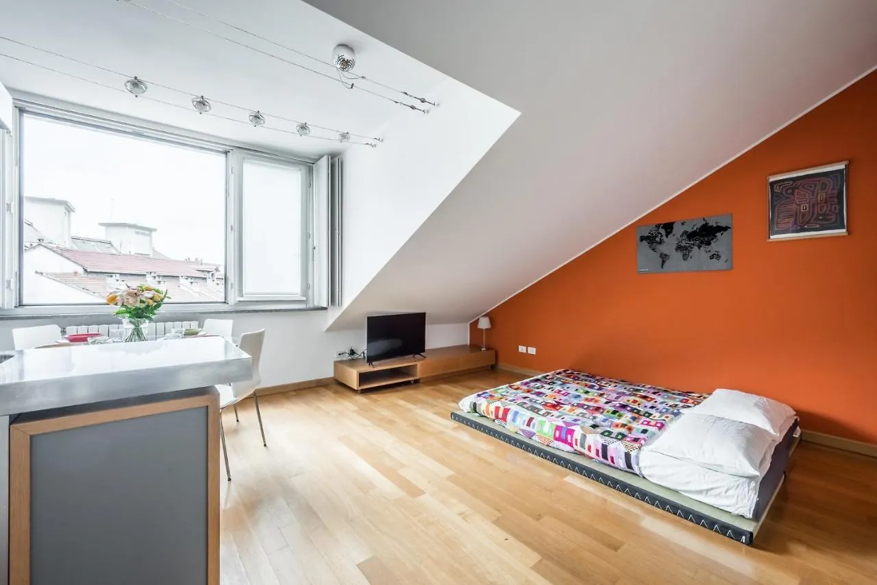 Appartement The Orange Attic - Navigli Area à Milan Italie